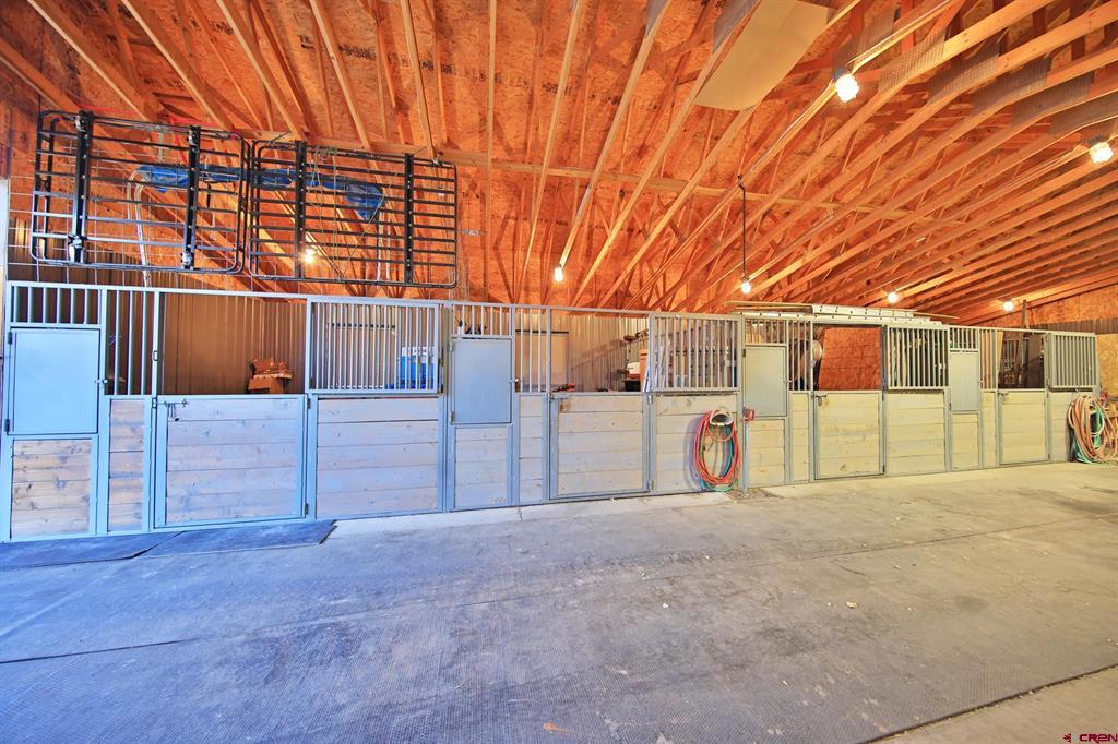 10497 54 7/10 Road Property Photo 30