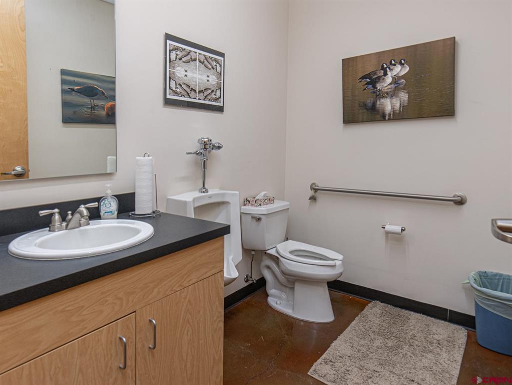 555 Rivergate Lane Property Photo 15