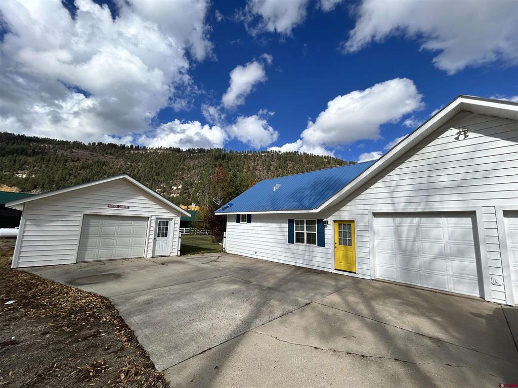 25075 38.1 Road Property Photo 2