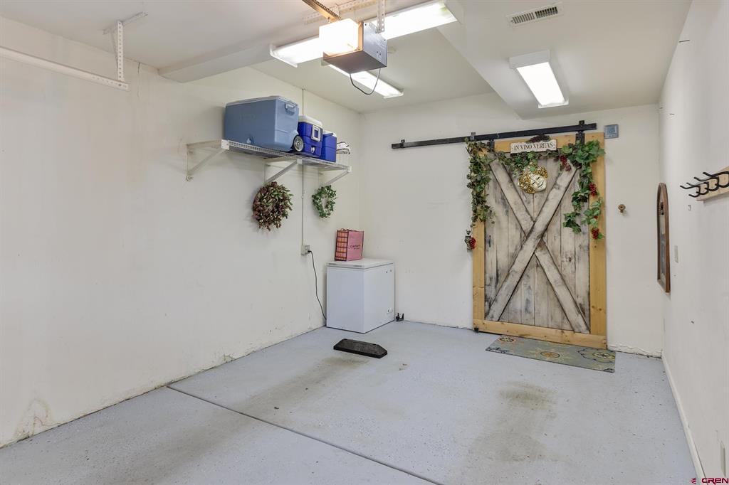 721 E Columbia Property Photo 45