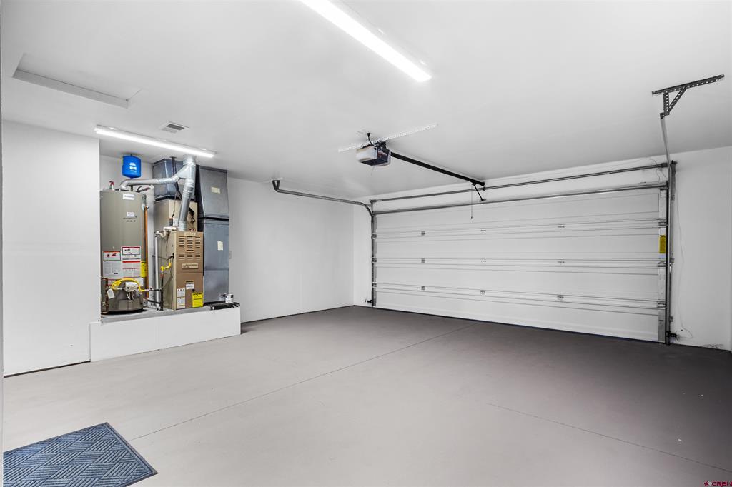 1512 Branding Iron Drive Property Photo 3