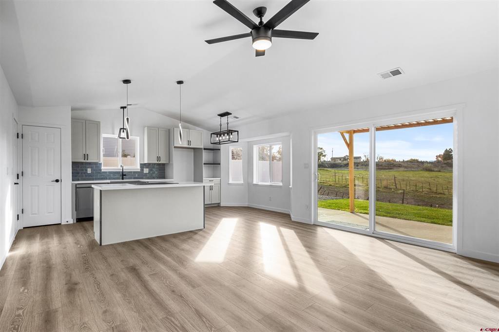 1512 Branding Iron Drive Property Photo 8