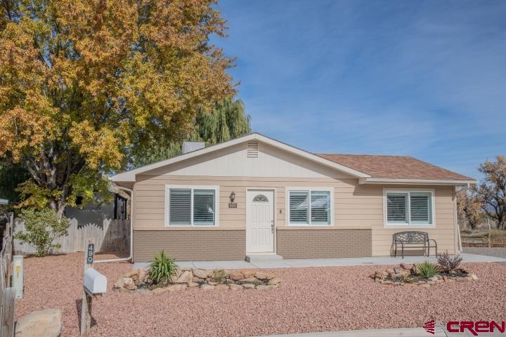 490 6403 Property Photo 1