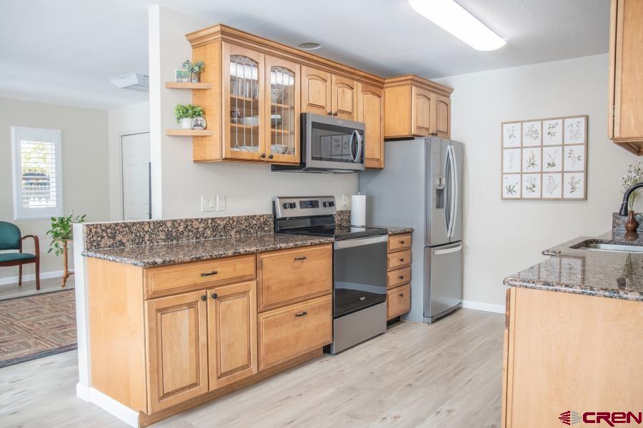 490 6403 Property Photo 10