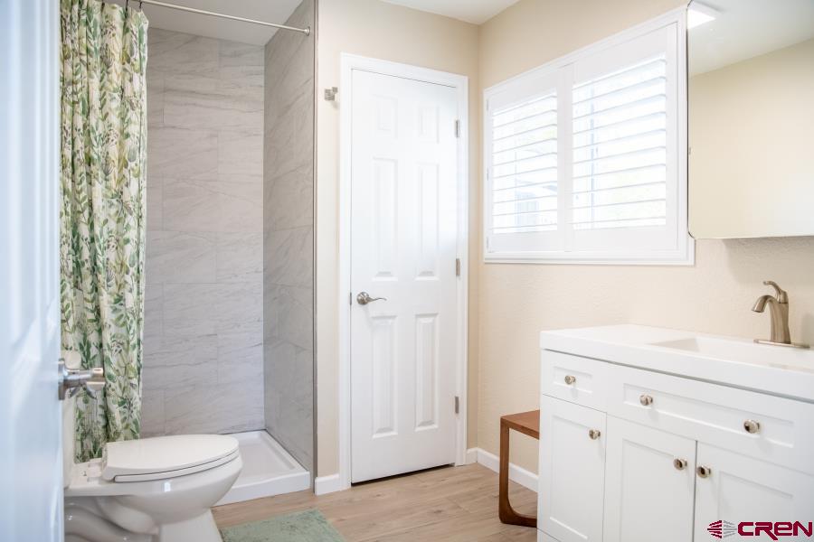 490 6403 Property Photo 21