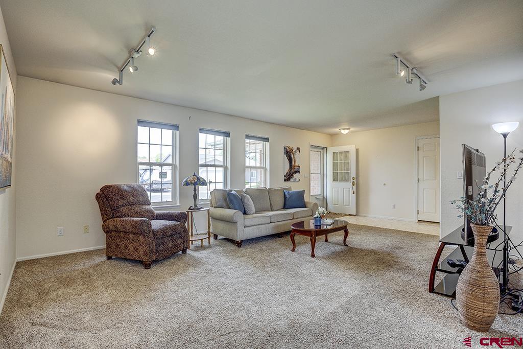 510 N Texas Street Property Photo 5