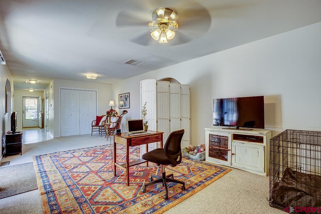 510 N Texas Street Property Photo 16