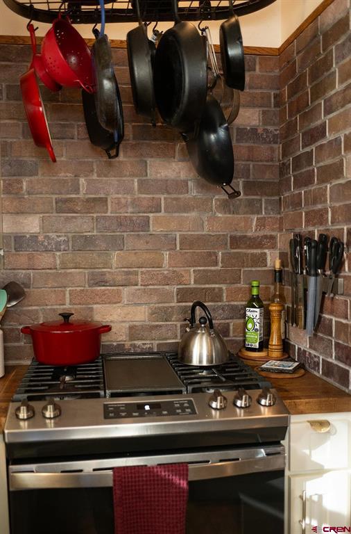 103 Horseshoe Drive Property Photo 12