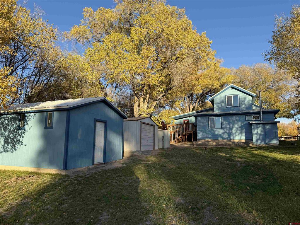 460 Fox Street Property Photo 5