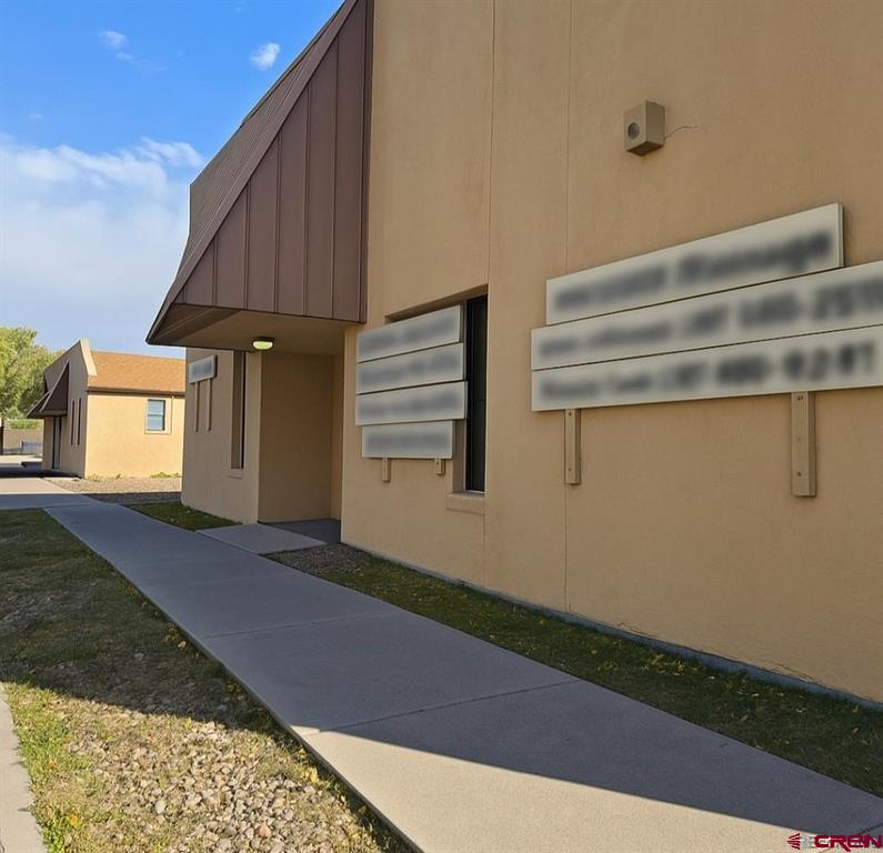 422 4th Street Property Photo 2