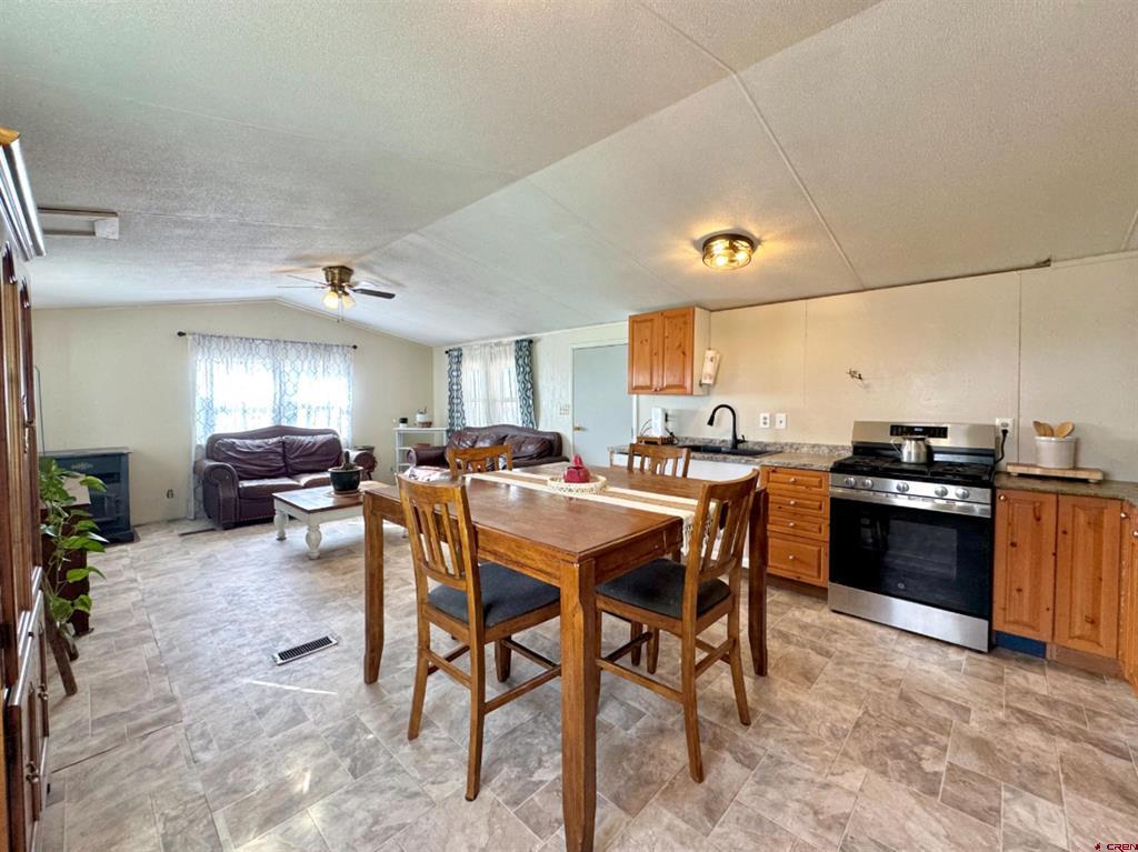 2468 State Highway 17 Property Photo 5