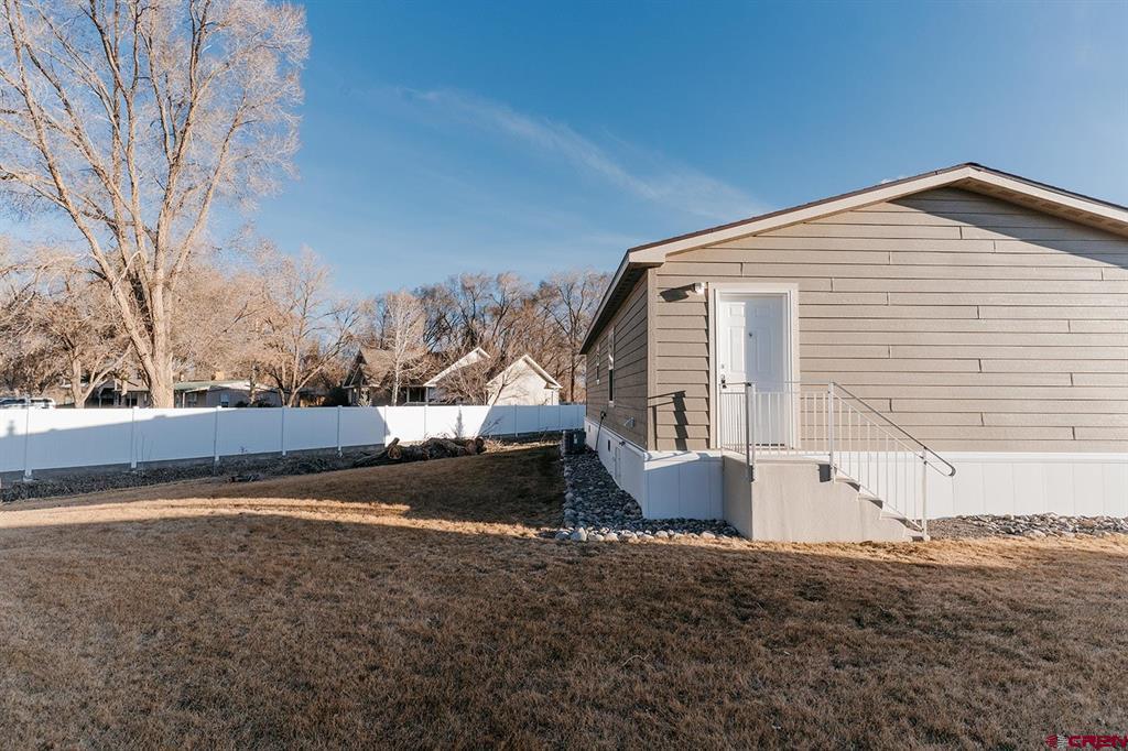 62650 Lasalle Road Property Photo 3