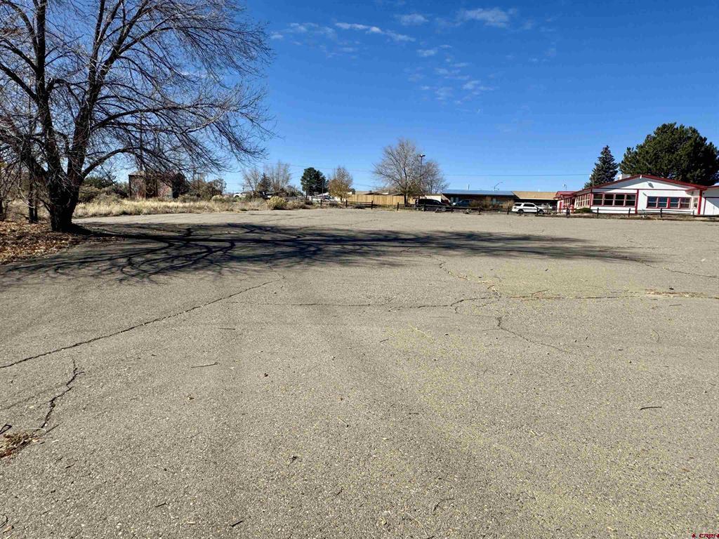 2591 E Main Property Photo 37