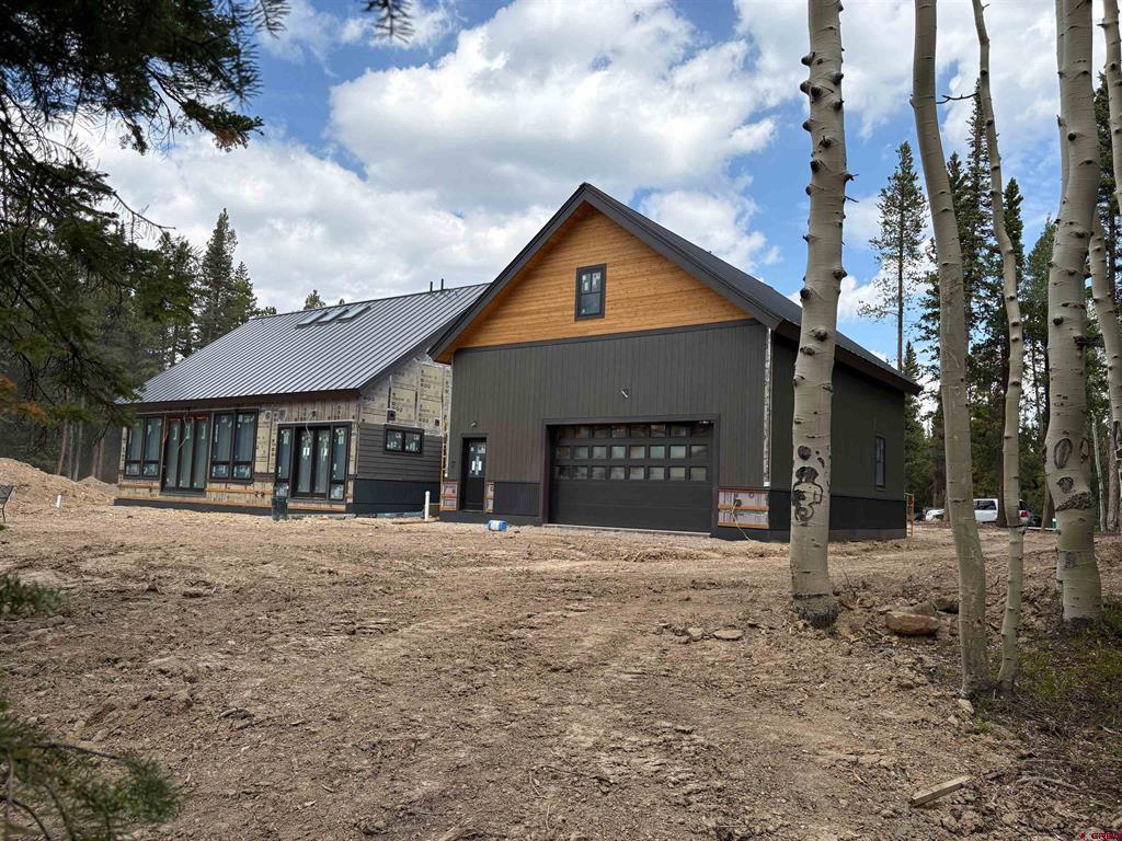 997 Saddle Ridge Road Property Photo 2