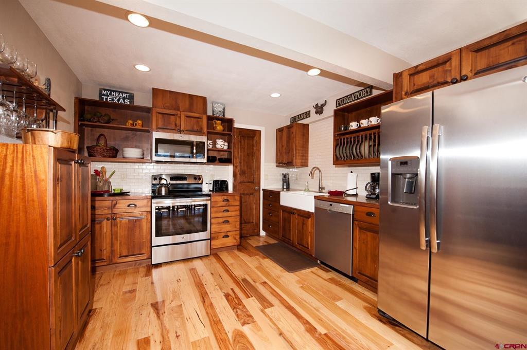 460 Sheol Street Property Photo 3