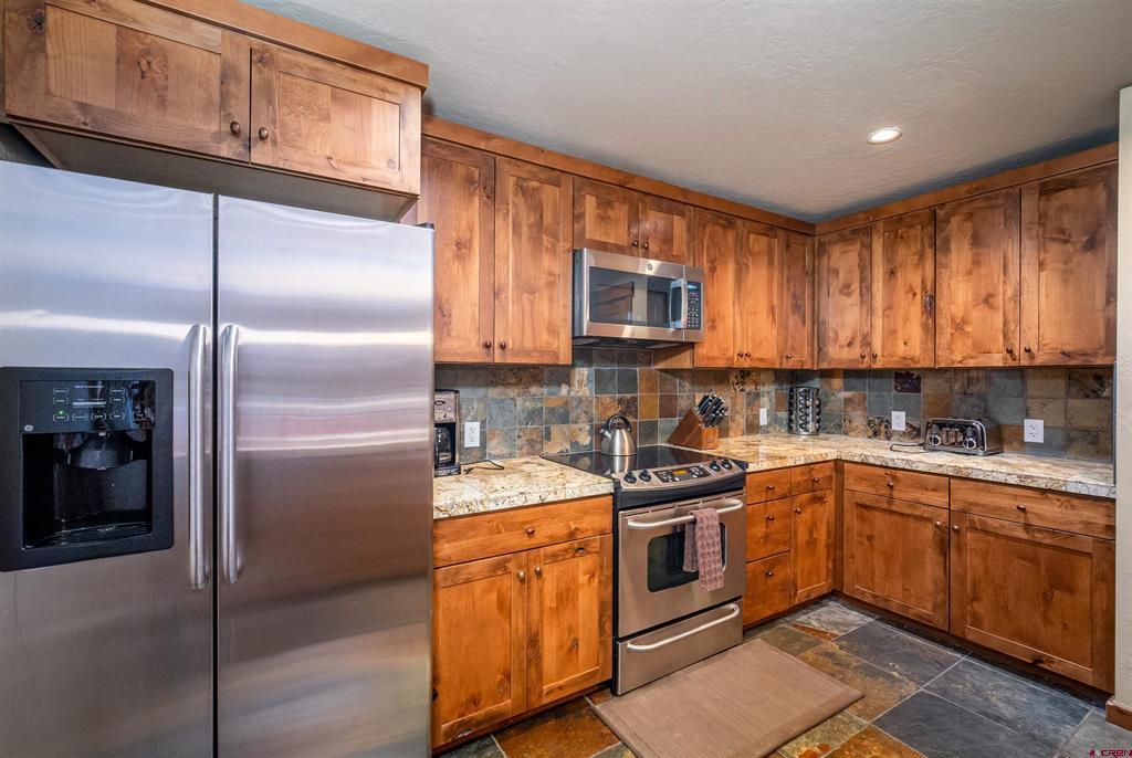 24 Sheol Street Property Photo 11
