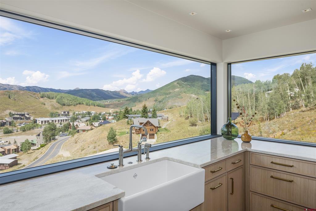 63 Cinnamon Mountain Road Property Photo 15