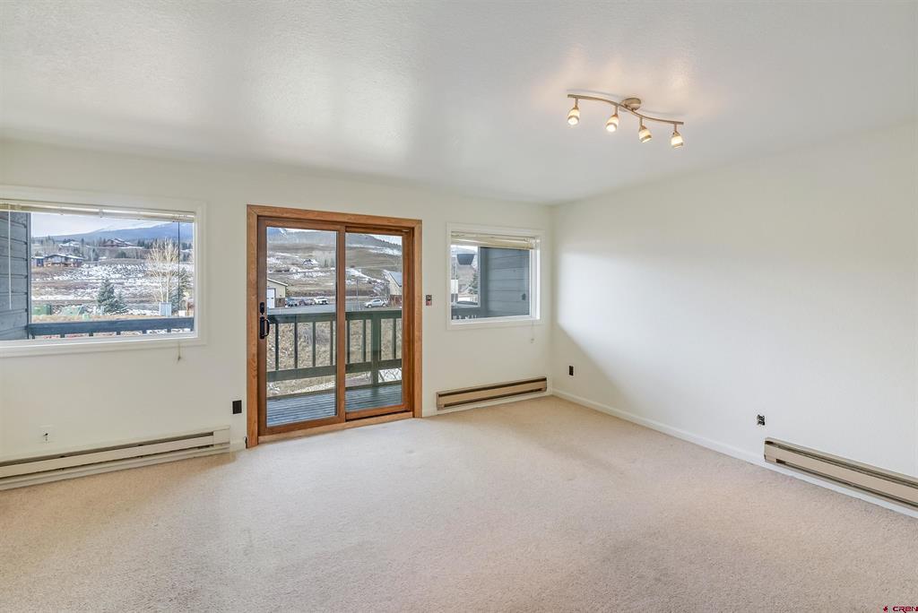 27 Crystal Road Property Photo 4