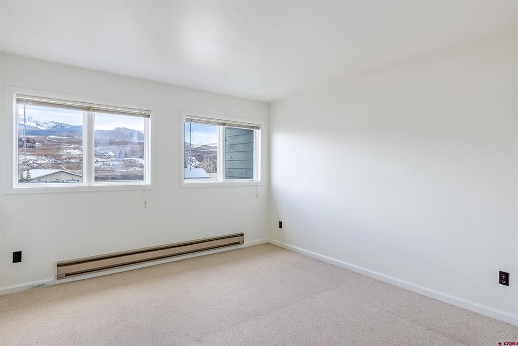 27 Crystal Road Property Photo 15