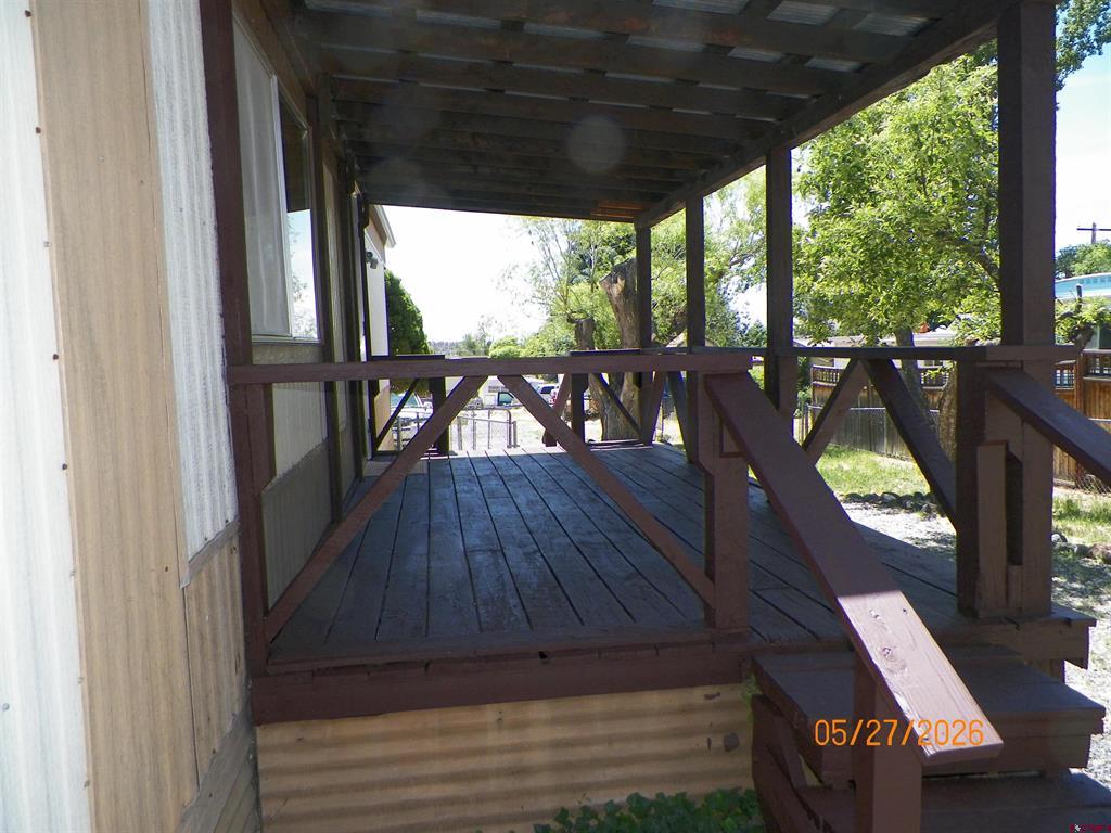 240 Sw 13th Circle Property Photo 8