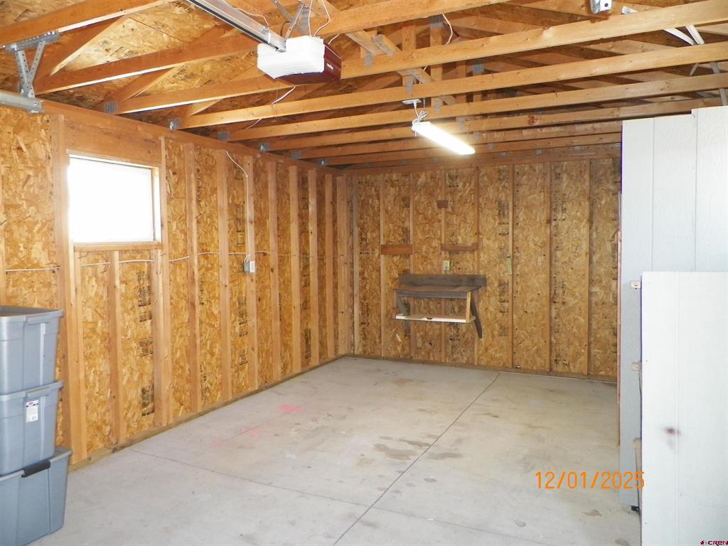240 Sw 13th Circle Property Photo 9