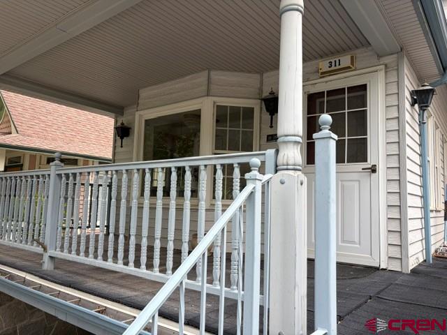 311 4th Street Property Photo 3