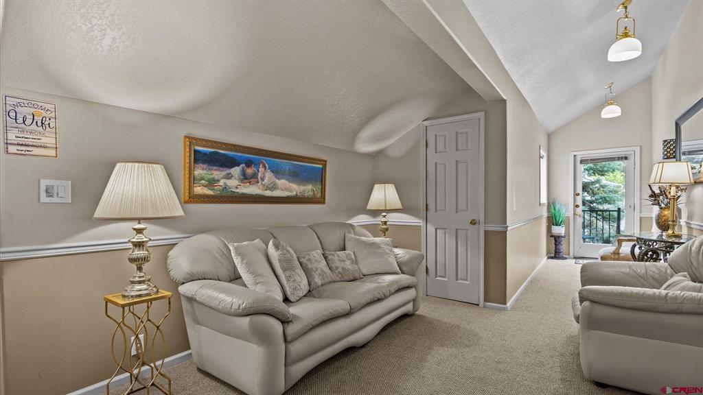 118 6th Avenue Property Photo 28