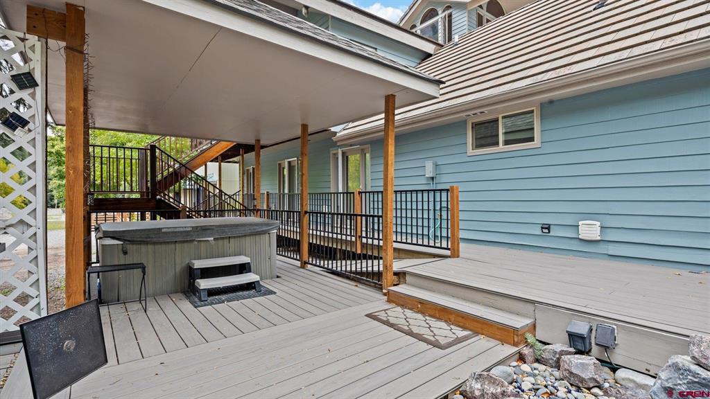 118 6th Avenue Property Photo 43