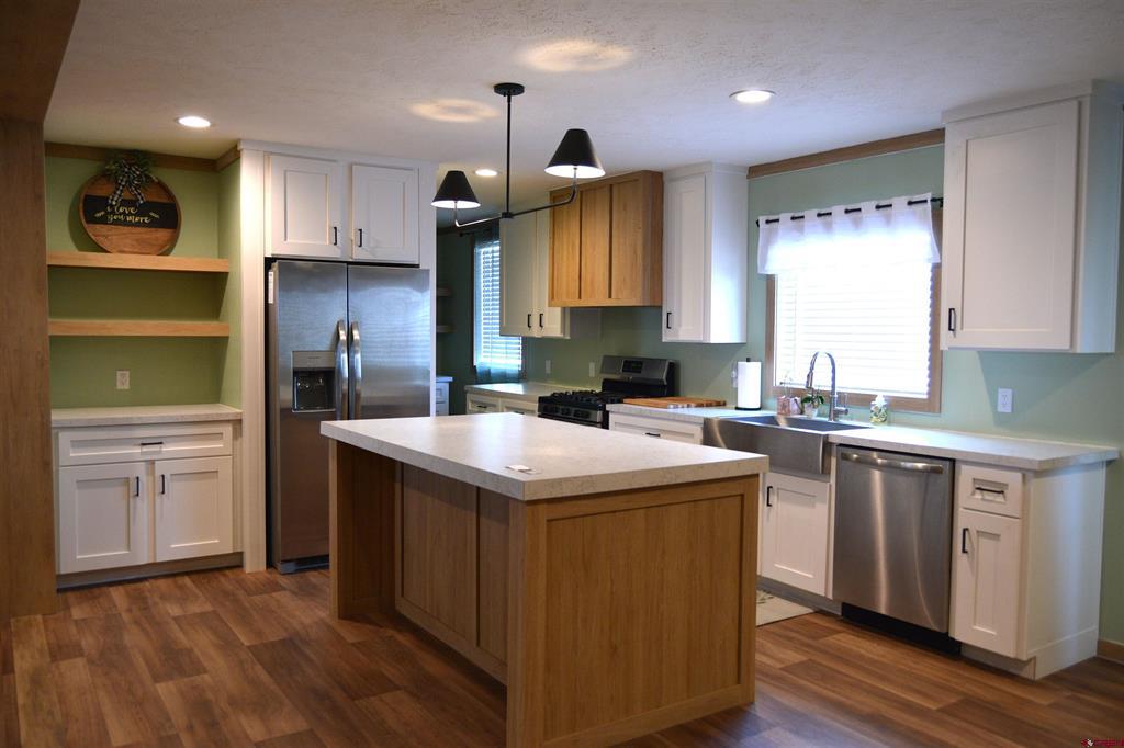 901 6530 Road Property Photo 3