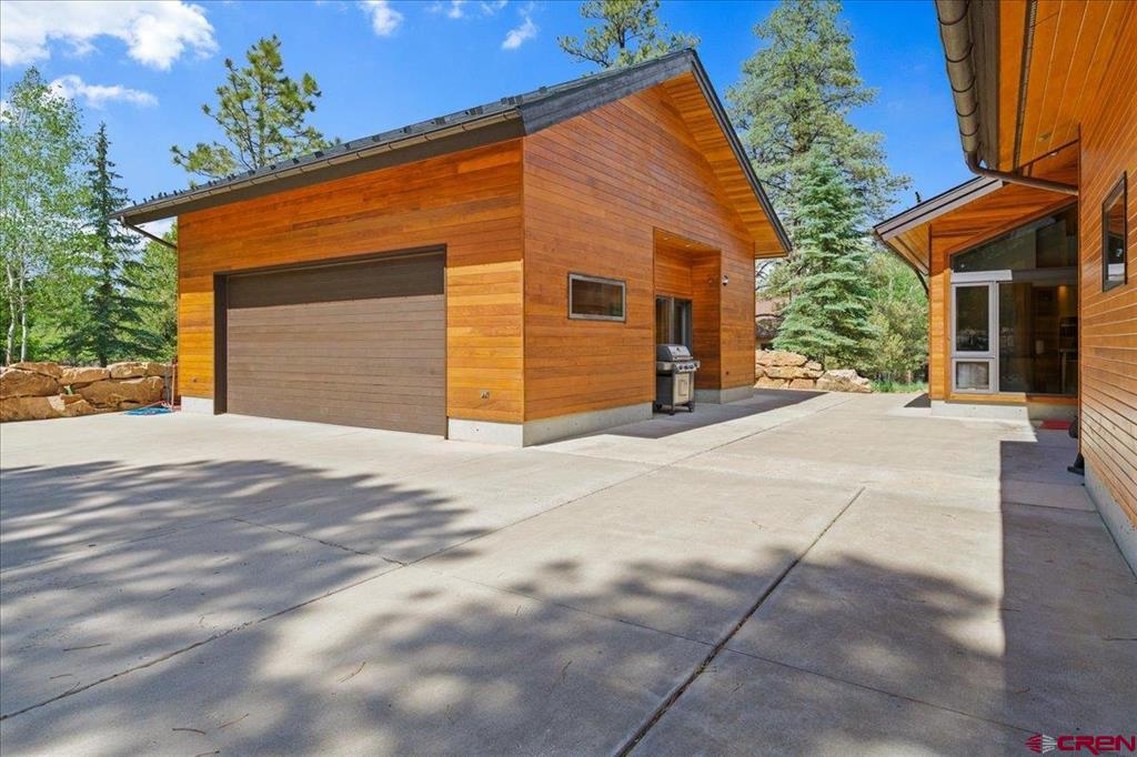 412 S Badger Trail Property Photo 4
