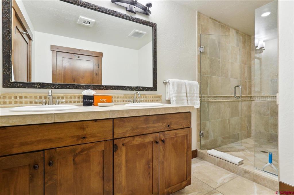 24 Sheol Street Property Photo 22
