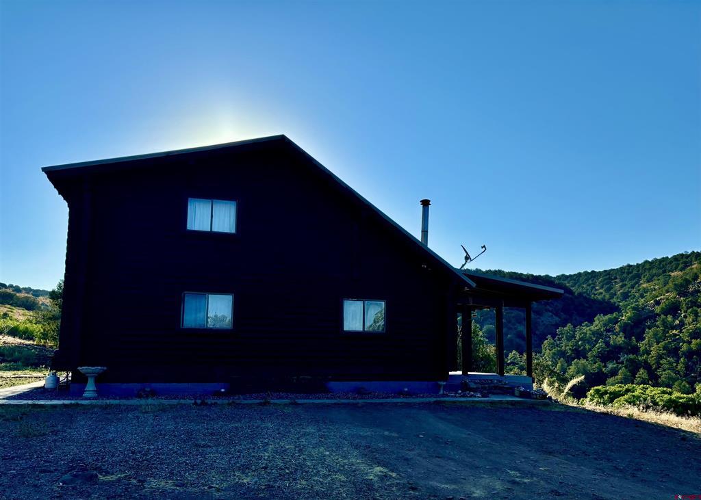 125 Deep Creek Ranch Road Property Photo 3
