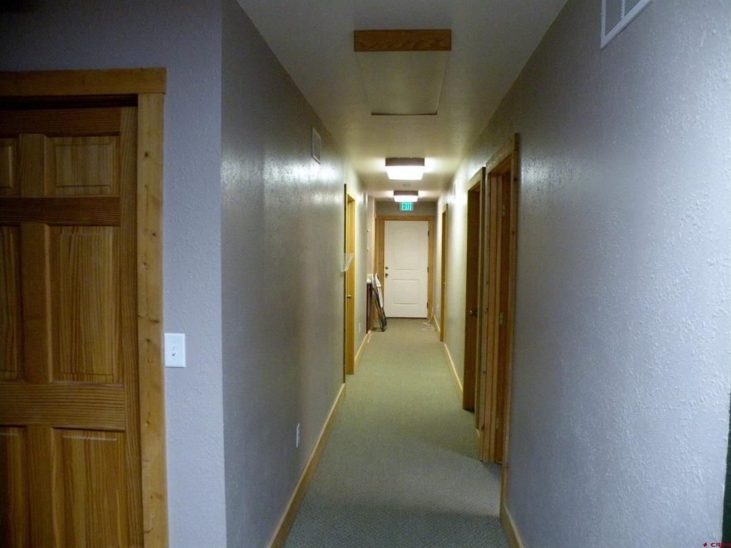 212 E Main Street Property Photo 7