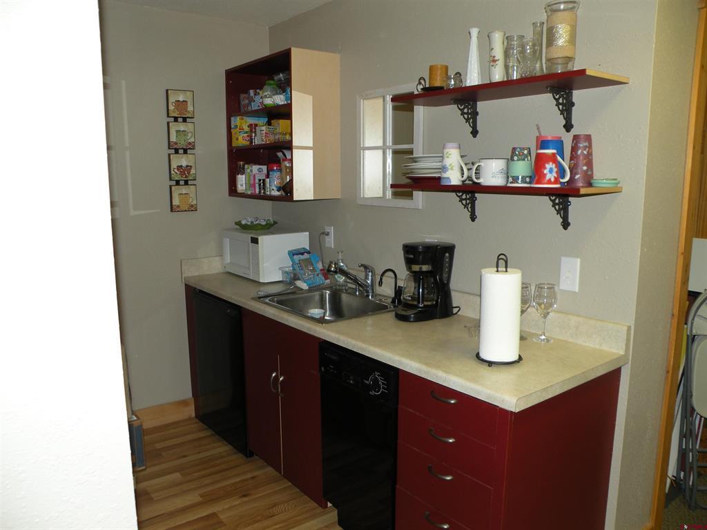 212 E Main Street Property Photo 8