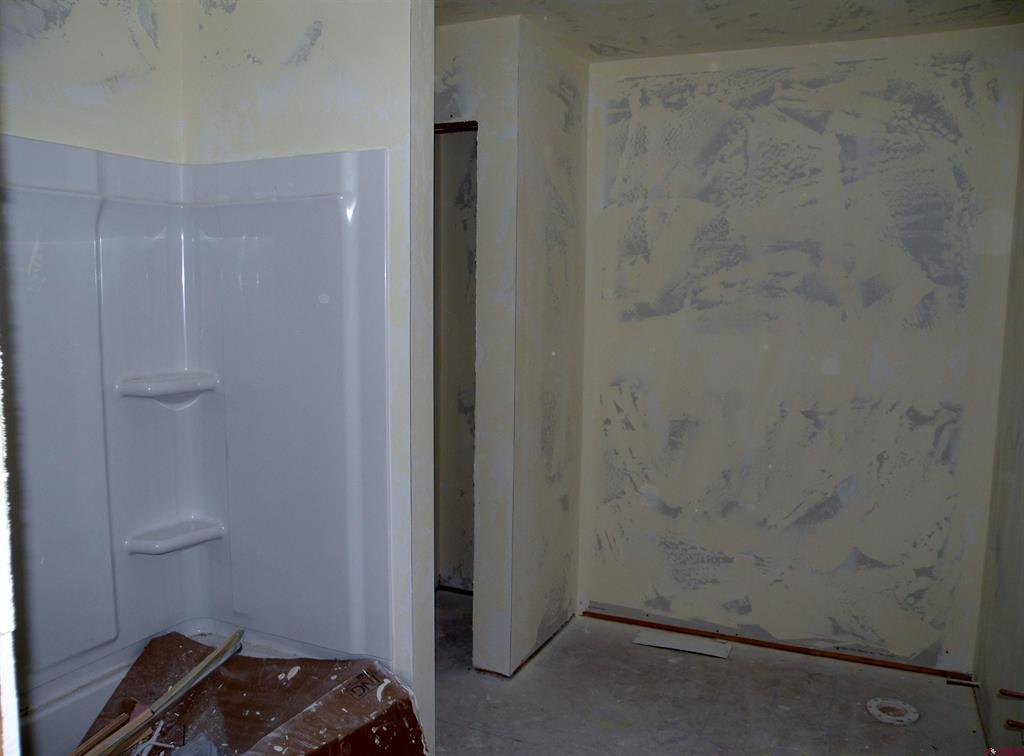 212 E Main Street Property Photo 15