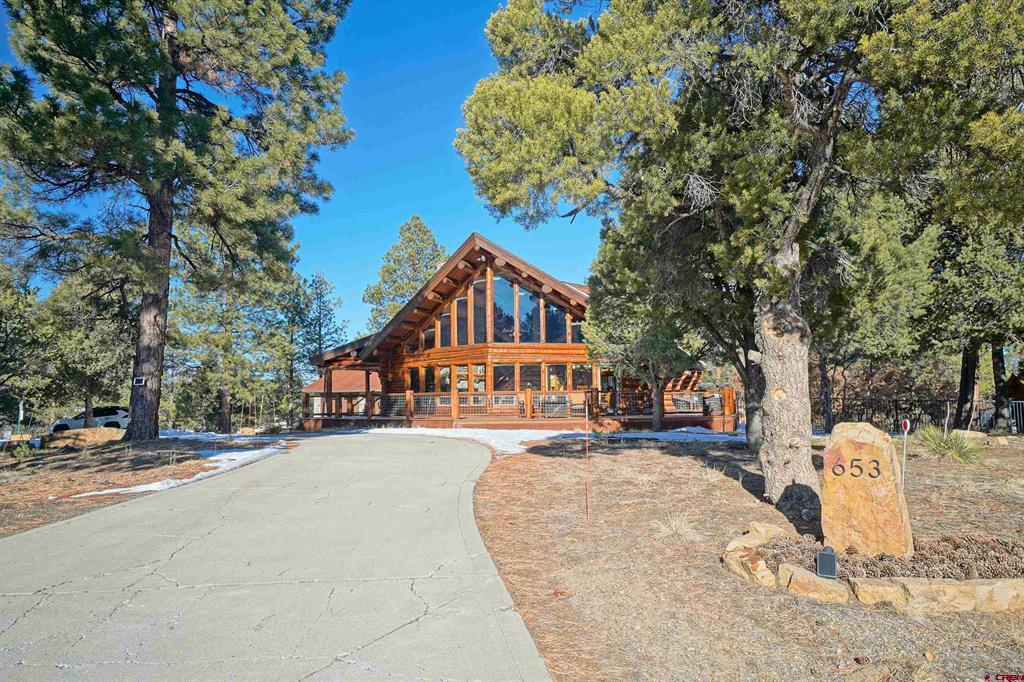 653 Marmot Drive Property Photo 2