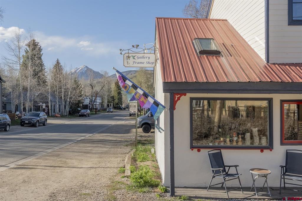 310 Second Street Property Photo 8
