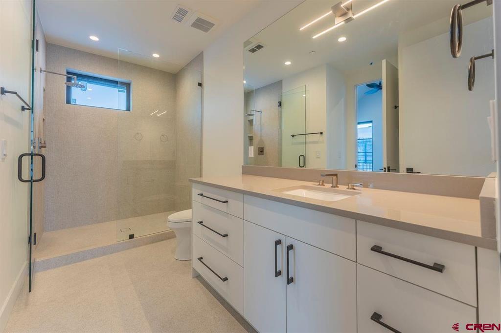 231 S Avion Drive Property Photo 27