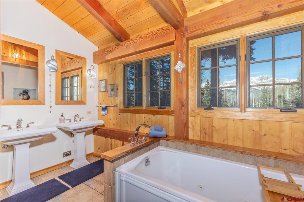 114 Cabins Lane Property Photo 20