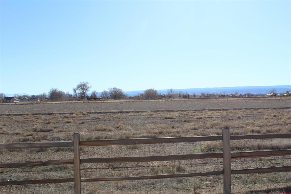Lot 2 E 13th Street Property Photo 11