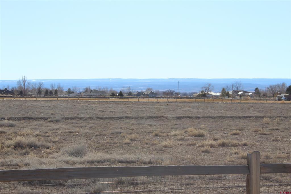 Lot 3 E 13th Street Property Photo 14