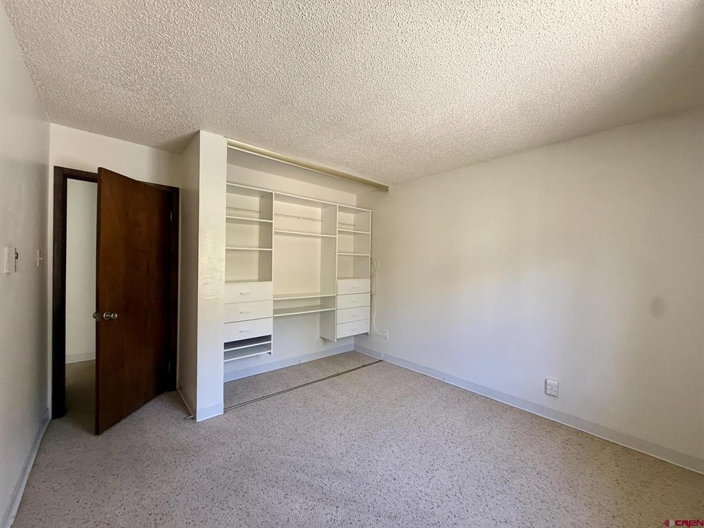 34237 N Highway 550 Property Photo 17