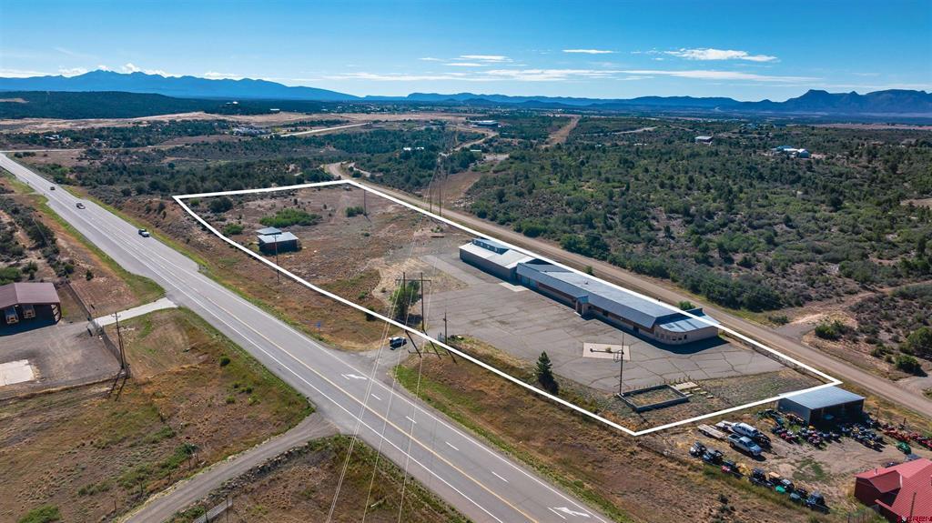 17602 Highway 145 Property Photo 3