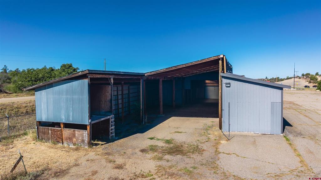 17602 Highway 145 Property Photo 11