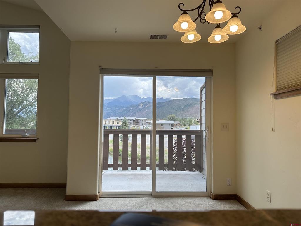 550 Redcliff Circle Property Photo 29