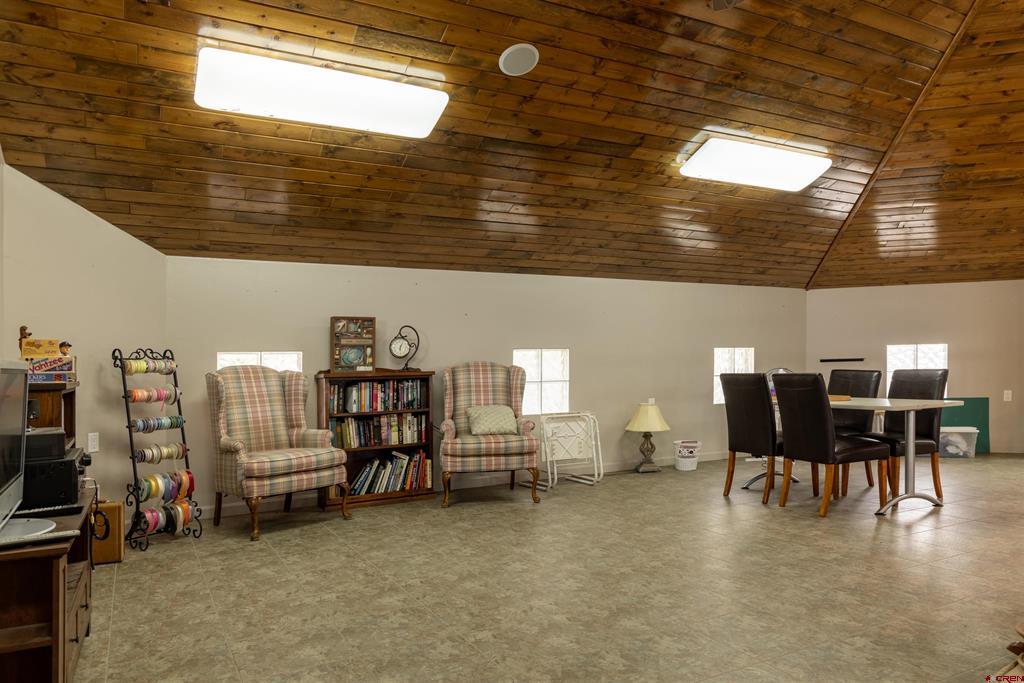 6255 Hood Mesa Trail Property Photo 22