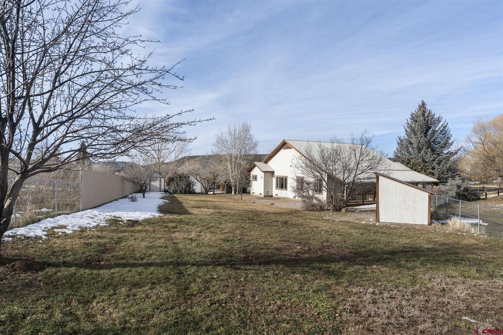 758 E Cedar Property Photo 33