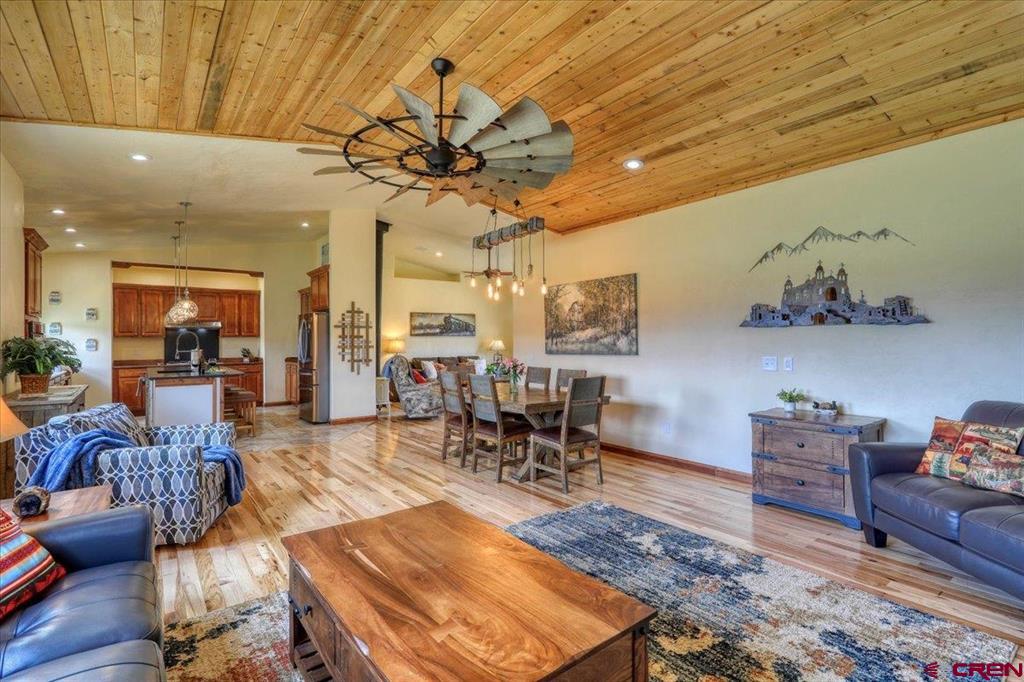 345 Midiron Avenue Property Photo 9