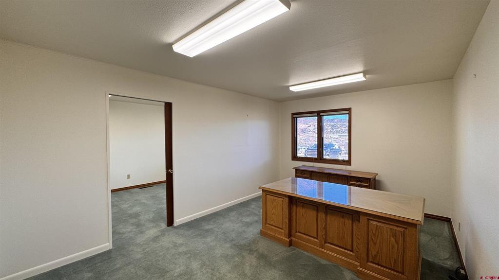 484 Turner Drive Property Photo 2