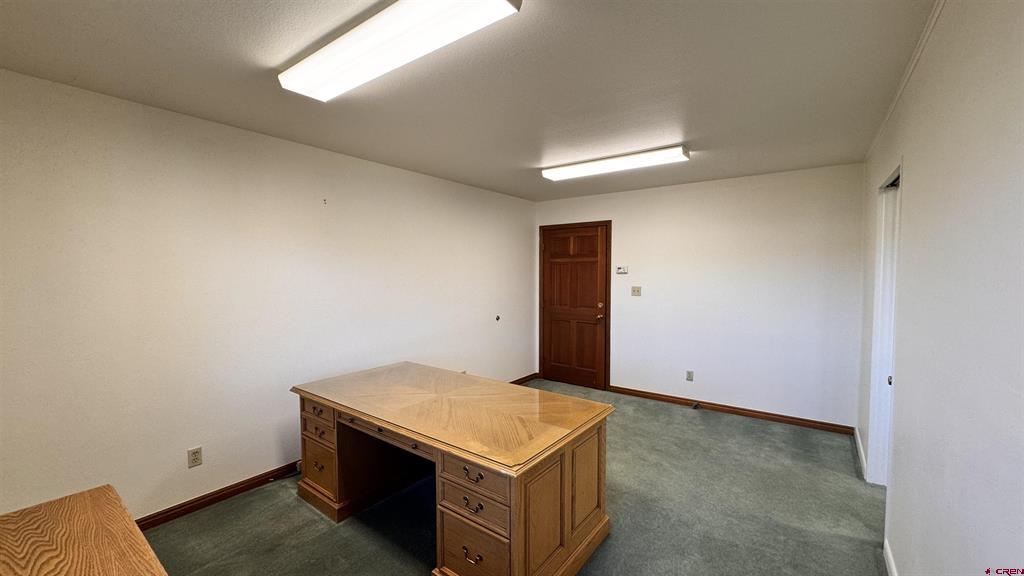 484 Turner Drive Property Photo 5
